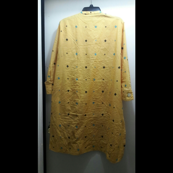 Yellow 1-piece Kurti - Picture 3 of 7
